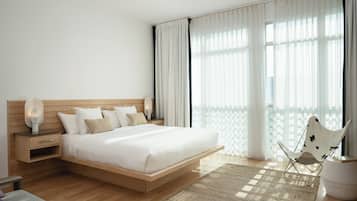 Hochwertige Bettwaren, Zimmersafe, VerdunkelungsvorhÀnge