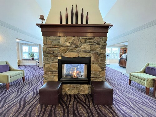 Smart Suites, an Ascend Collection Hotel