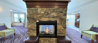 Smart Suites, an Ascend Collection Hotel