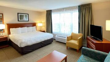 Suite, 1 King Bed with Sofa bed, Non Smoking (Studio) | Individually furnished, desk, laptop workspace, blackout drapes