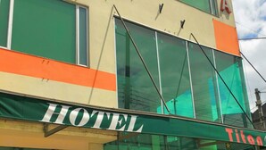 Front of property - Titan Hotel & Spa (Bogotá)