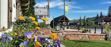 Enceinte de lâhĂ©bergement