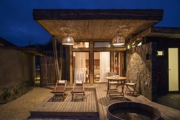 Deluxe Suite | Terrace/patio