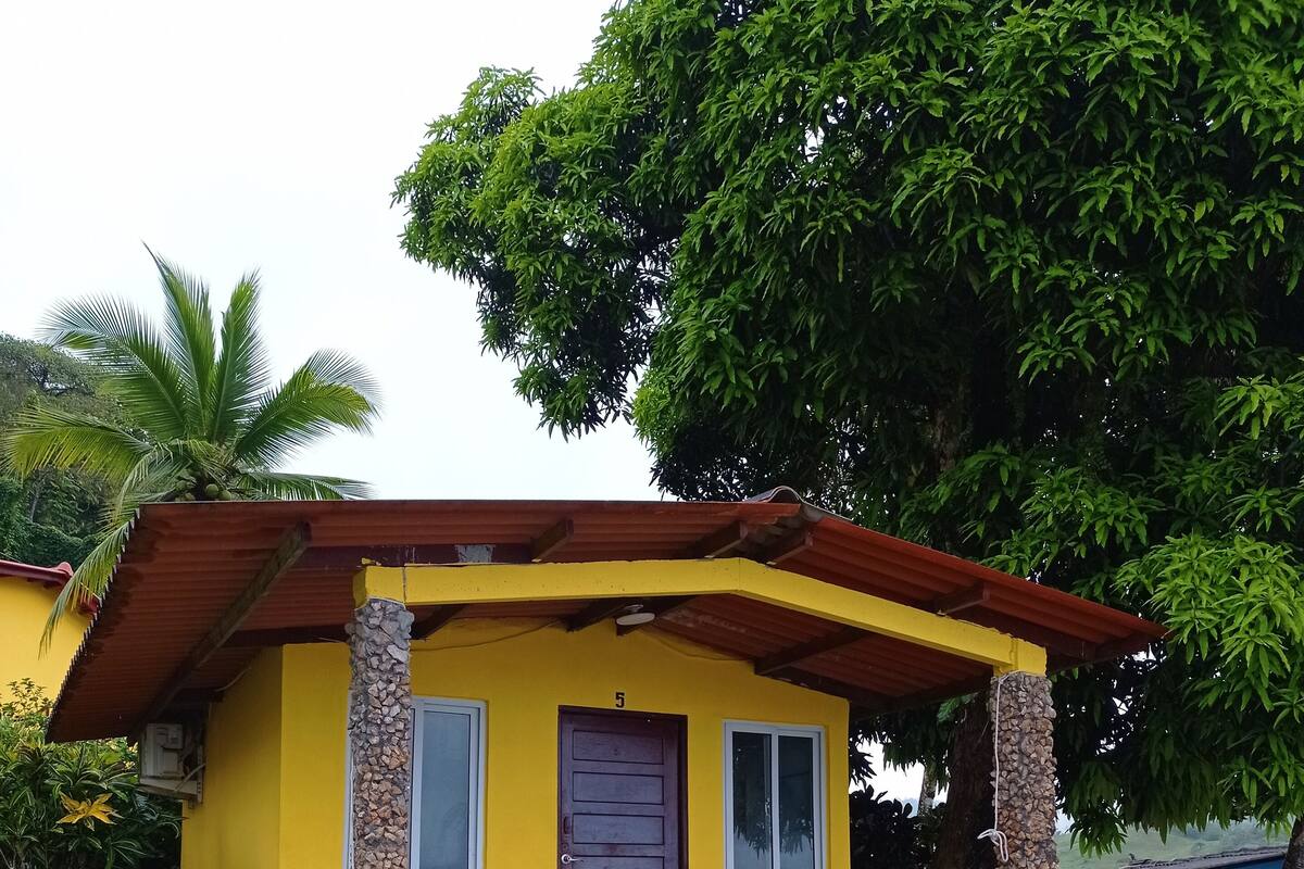 Baita Basic, vista oceano | Con arredamento individuale