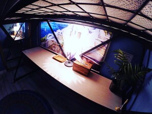 Felles sovesal, for menn og kvinner (Sky Room - 4 persons) | Skrivebord og wi-fi (inkludert)