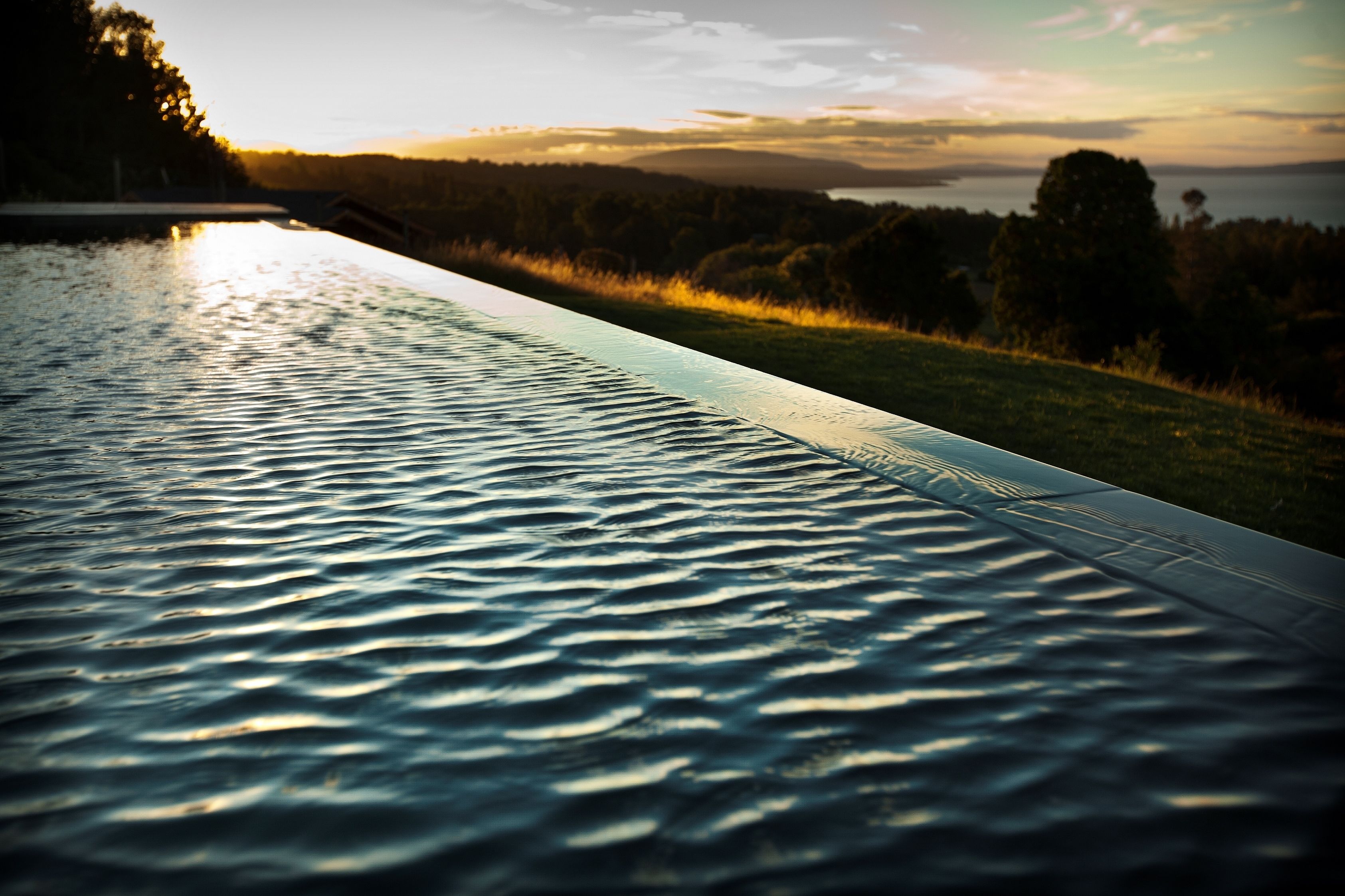 Piscina infinita