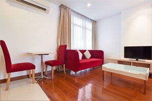 Premier | Living area | LCD TV