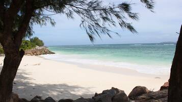 Playa en los alrededores