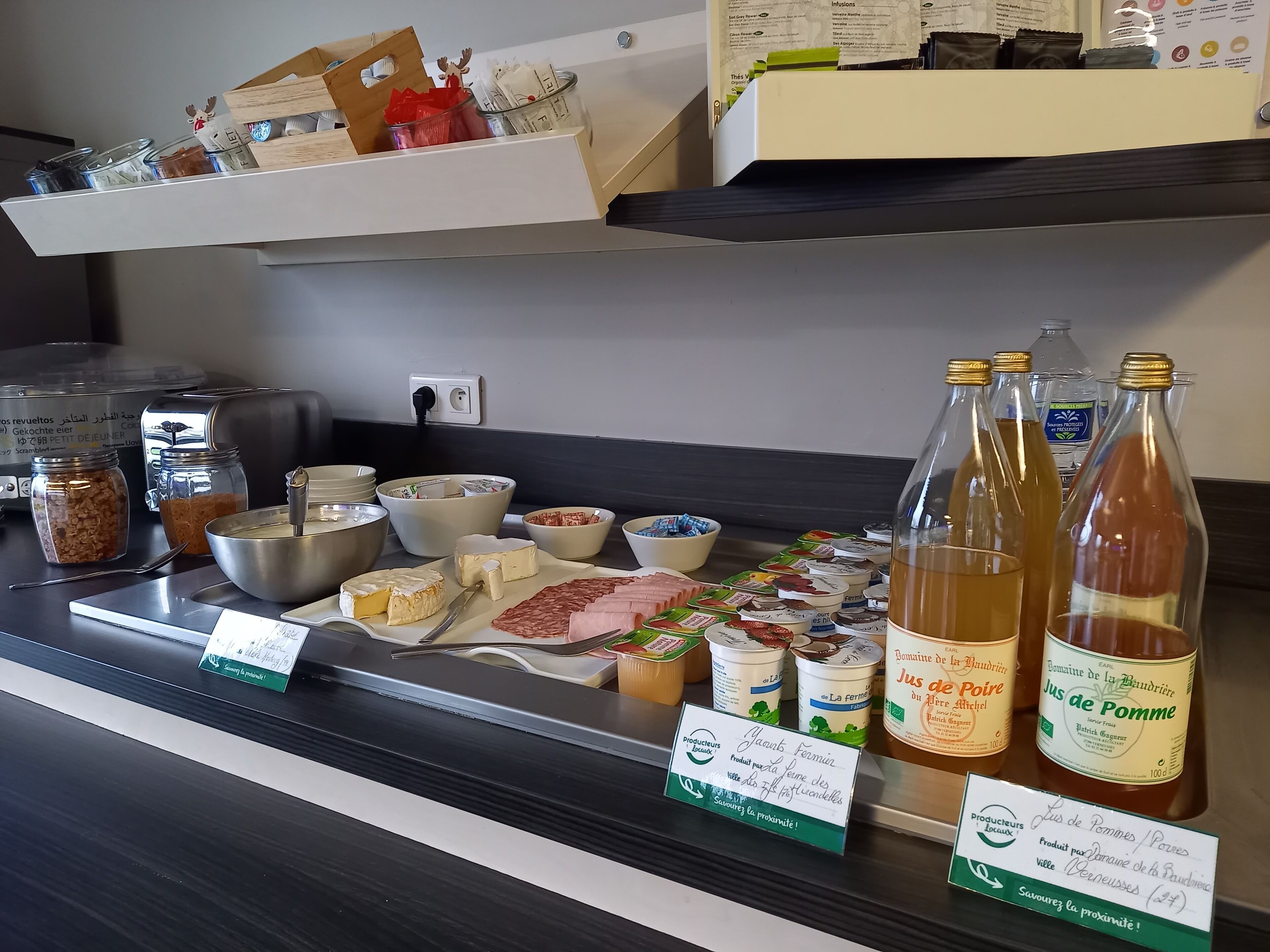 daily buffet breakfast (eur 14.50 per person)