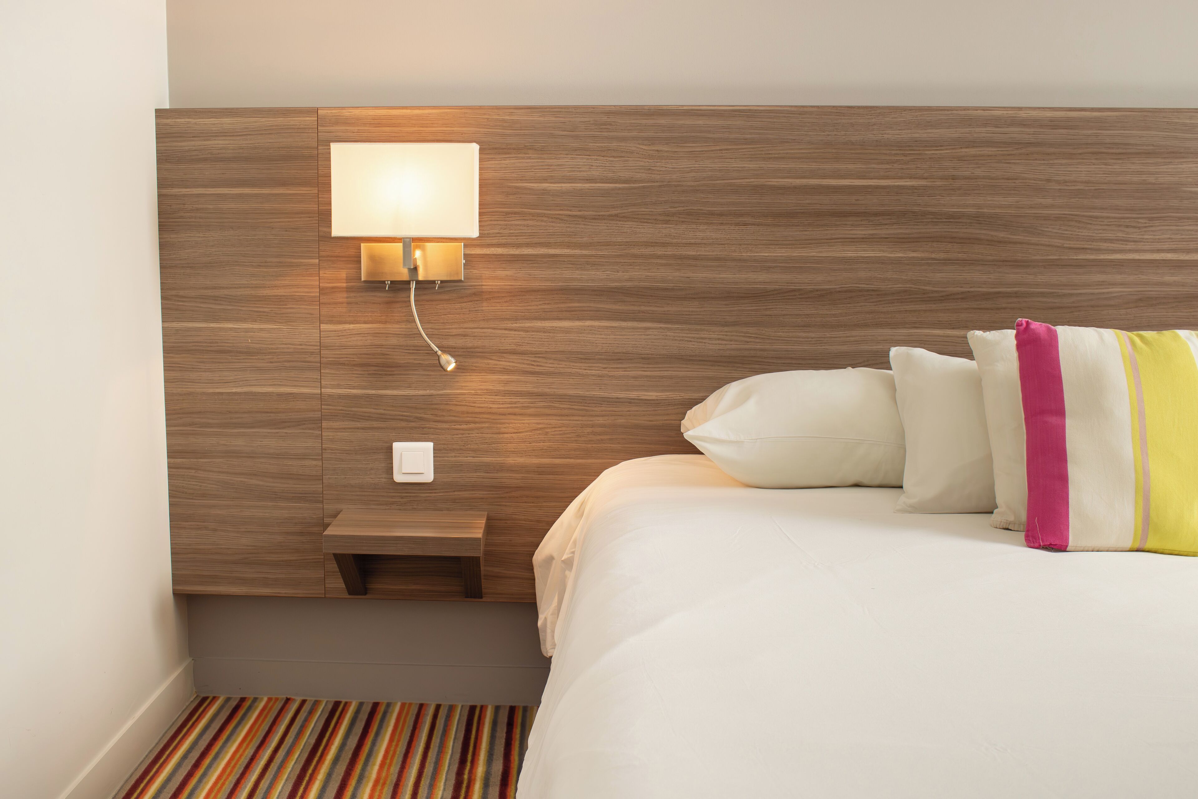 double room, accessible | premium bedding, desk, soundproofing, iron/ironing board