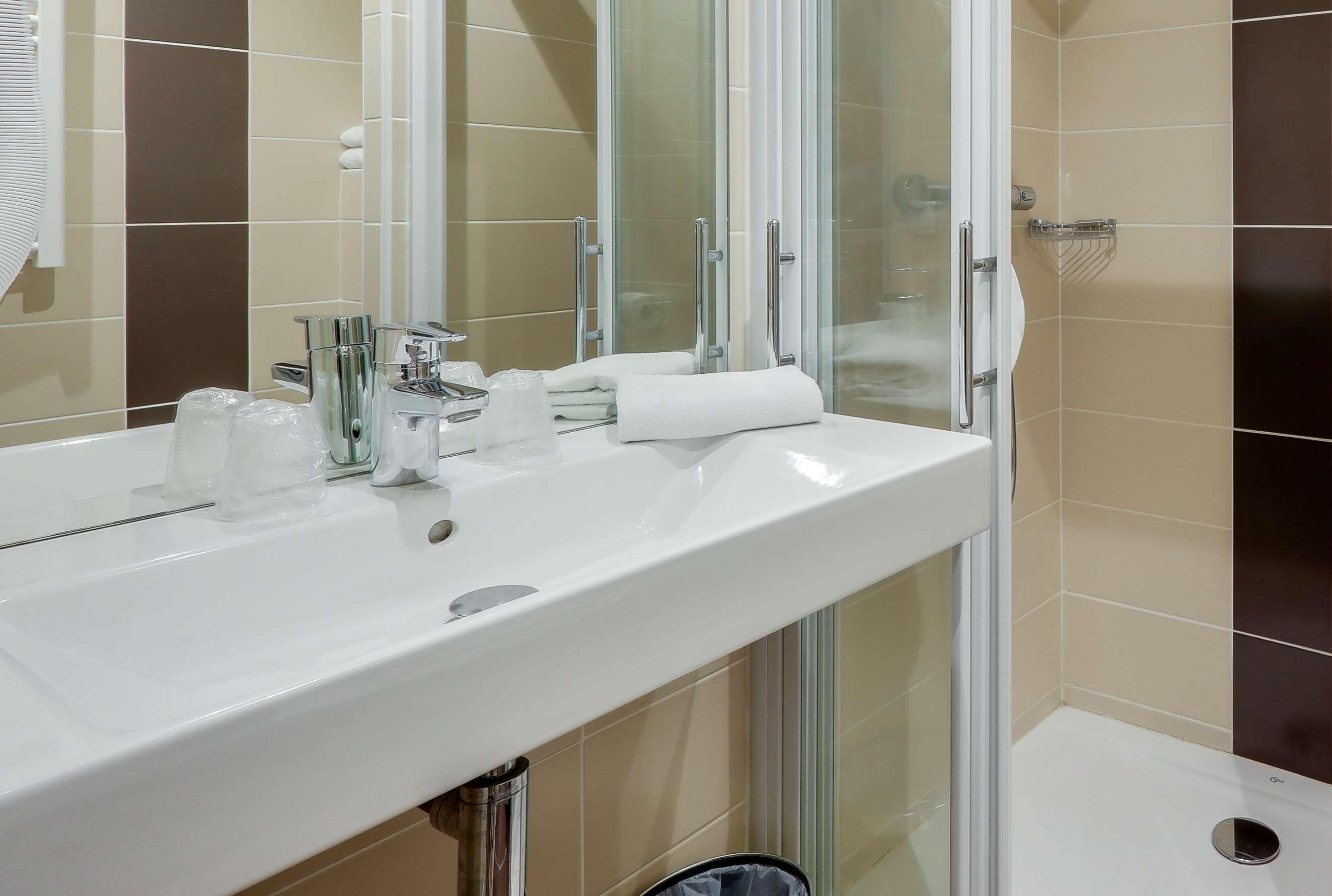 premium bedding, desk, soundproofing, iron/ironing board