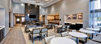 Homewood Suites by Hilton Cincinnati/West Chester