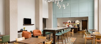 Hampton Inn & Suites Deland