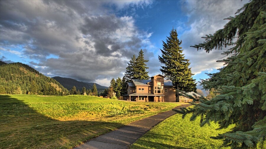 Carson Hot Springs Resort