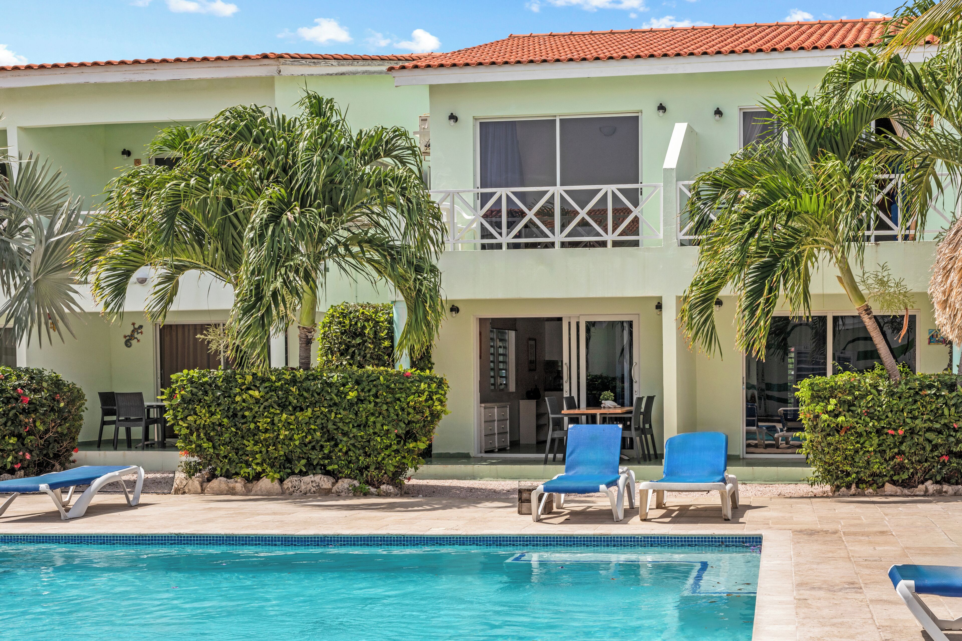 apartment, 2 bedrooms, pool view | in-room safe, cots/infant beds, free wifi