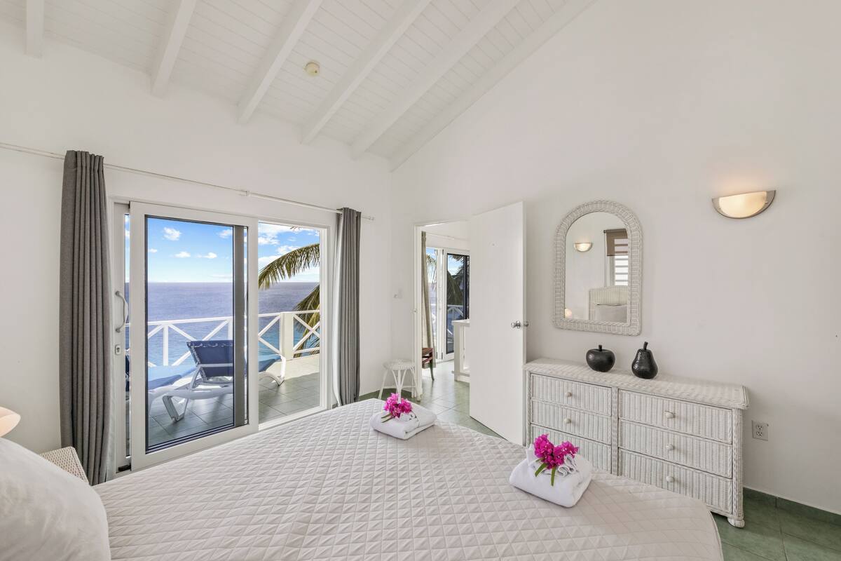 bungalow, 3 bedrooms, ocean view | in-room safe, cots/infant beds, free wifi