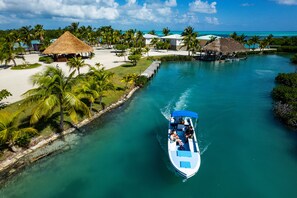 Exterior - Shaka Caye (Little Frenchman Caye)