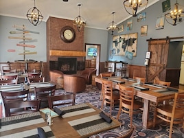 Lunch and dinner served