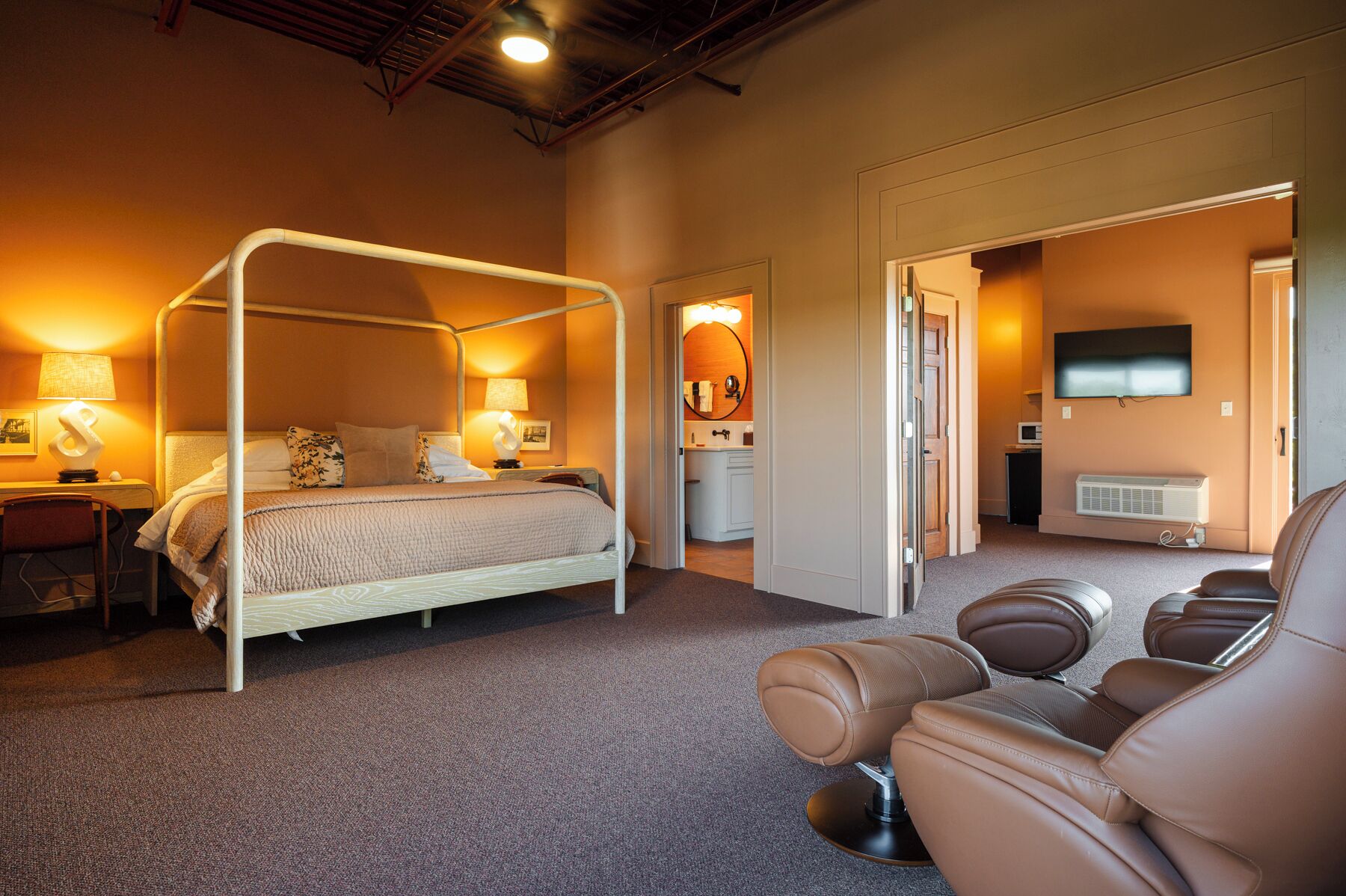 Camera Comfort, 1 letto king con divano letto, non fumatori, vista fiume | Biancheria in cotone egiziano, biancheria da letto di alta qualità