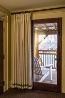 Comfort Room, 1 King Bed (Room 12A) | Terrace/patio