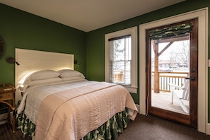 Family Room, 2 Double Beds (Room 11) | Egyptian cotton sheets, premium bedding, down comforters, pillowtop beds - Hotel Broad Ripple (Indianapolis)