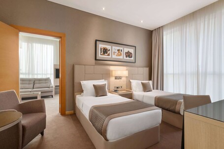 TRYP by Wyndham Abu Dhabi City Centre - Image 16
