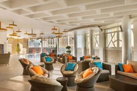 TRYP by Wyndham Abu Dhabi City Centre - Image 9