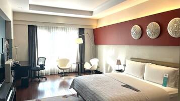 1 Schlafzimmer, hochwertige Bettwaren, Minibar, Zimmersafe