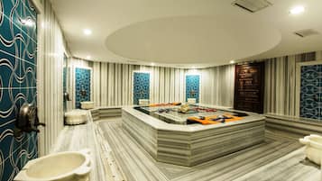 Sauna, steam room, Turkish bath/hammam, facials, massage/treatment rooms