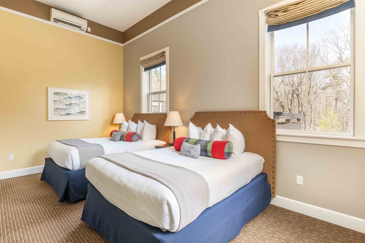 Kamer (Double Queen Room with Balcony) | 1 slaapkamer, luxe beddengoed, geluiddichte muren