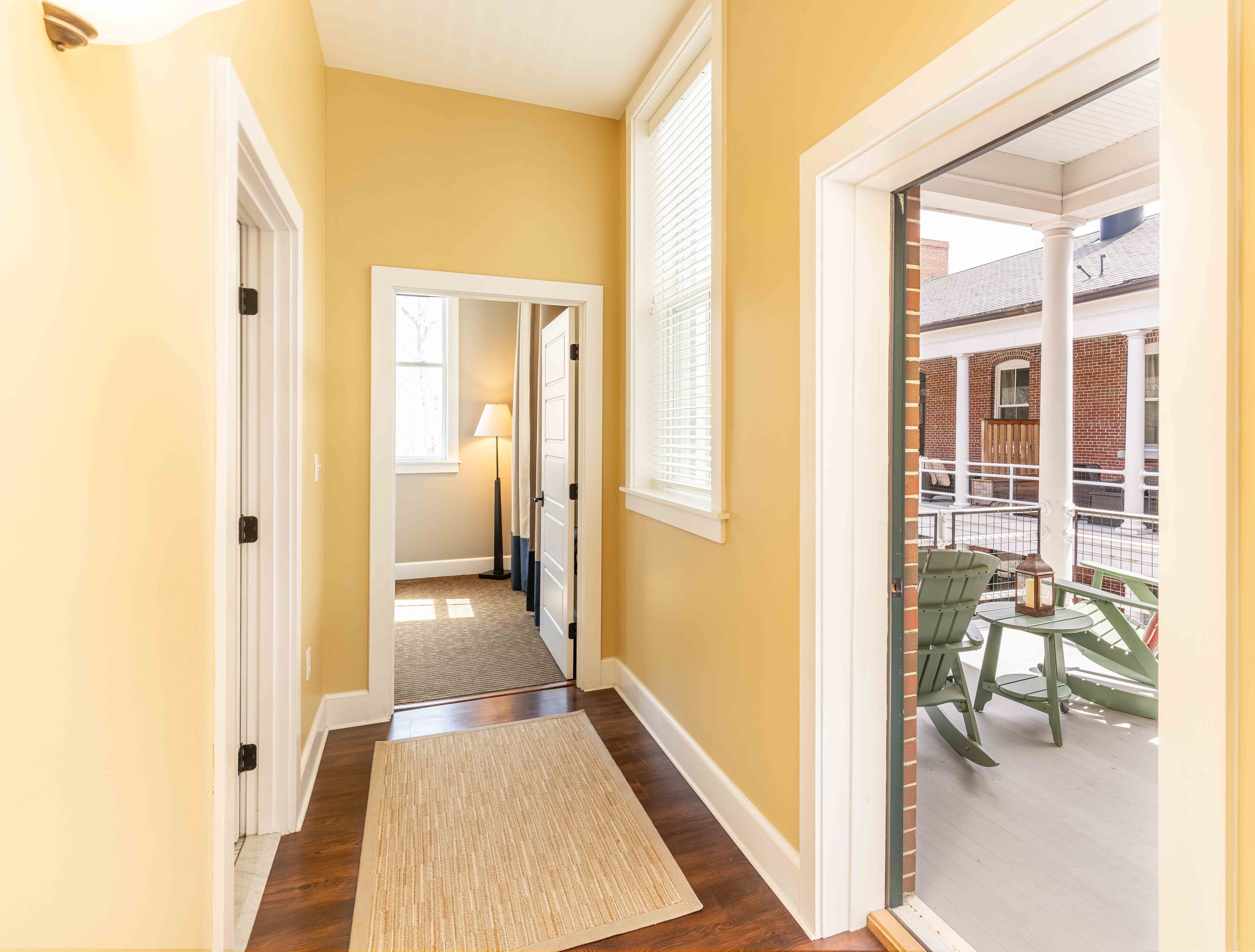 room (double queen room with balcony) | terrace/patio