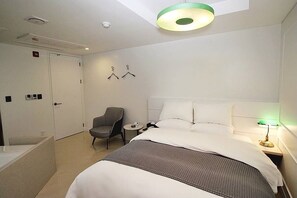 Individually decorated, individually furnished, blackout curtains - Circle Hotel Seoul (Seoul)