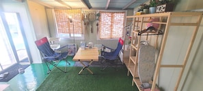 Room (Rooftop) | Living area