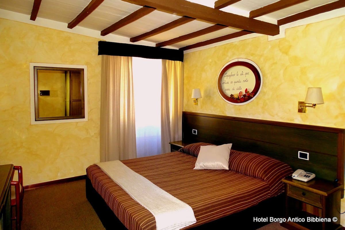 basic room | 1 bedroom, minibar, desk, free wifi