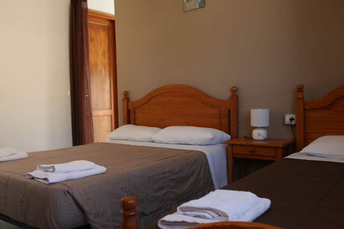 Panoramic Apartment | 1 bedroom, down duvets, desk, iron/ironing board