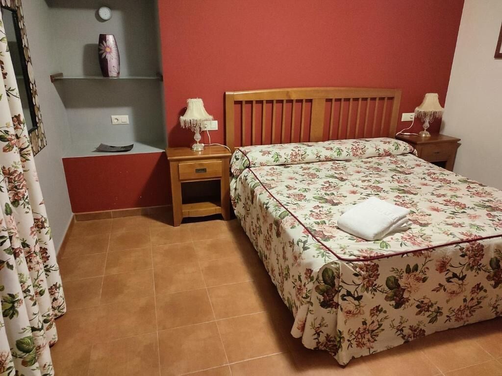 Familie huis, 2 slaapkamers | Lakens van Egyptisch katoen, luxe beddengoed, Select Comfort-bedden