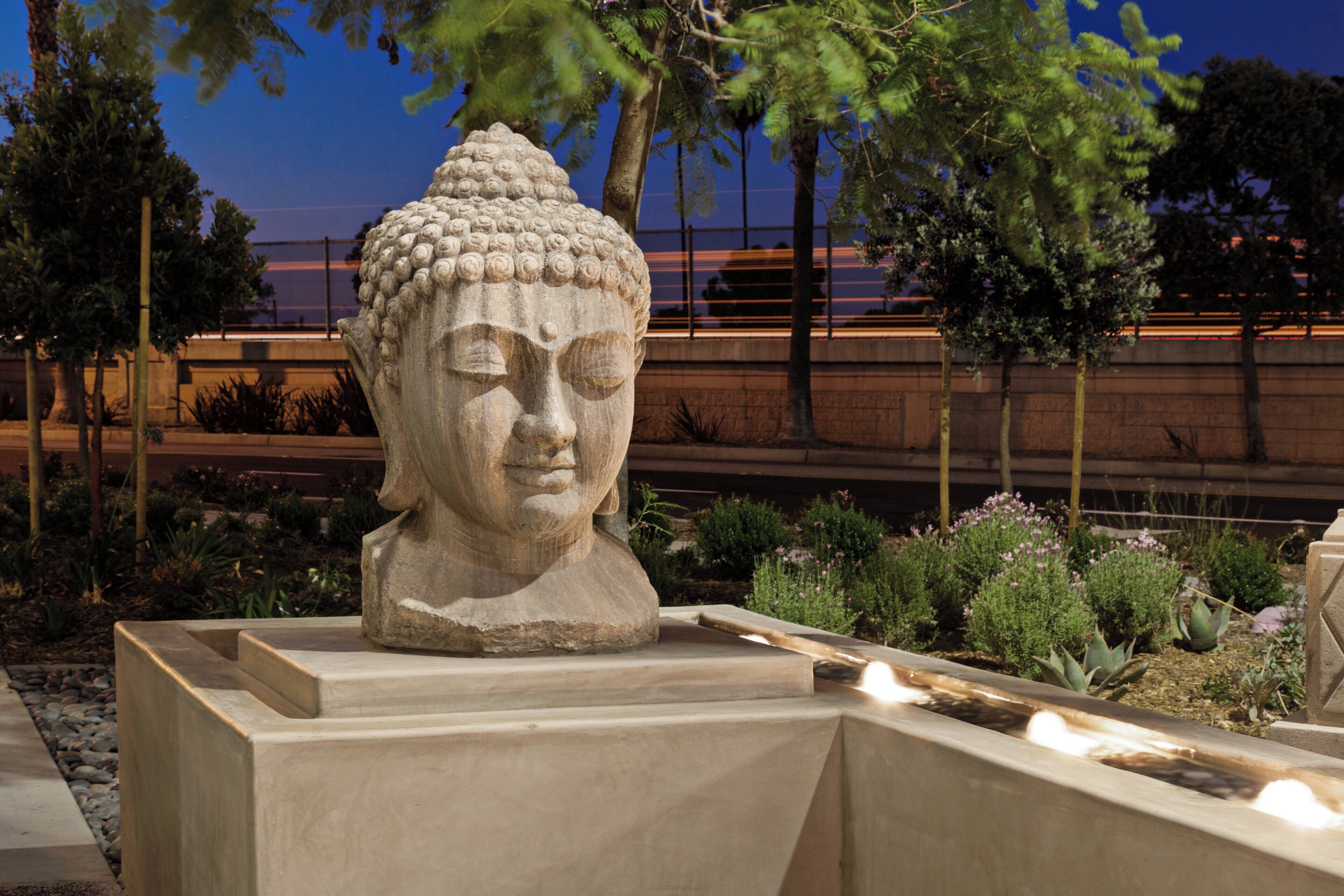 Photo - Holiday Inn Express & Suites Anaheim Resort Area by IHG