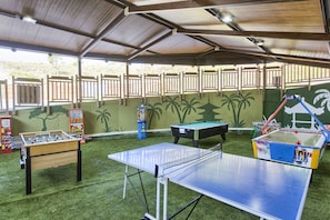 Billards