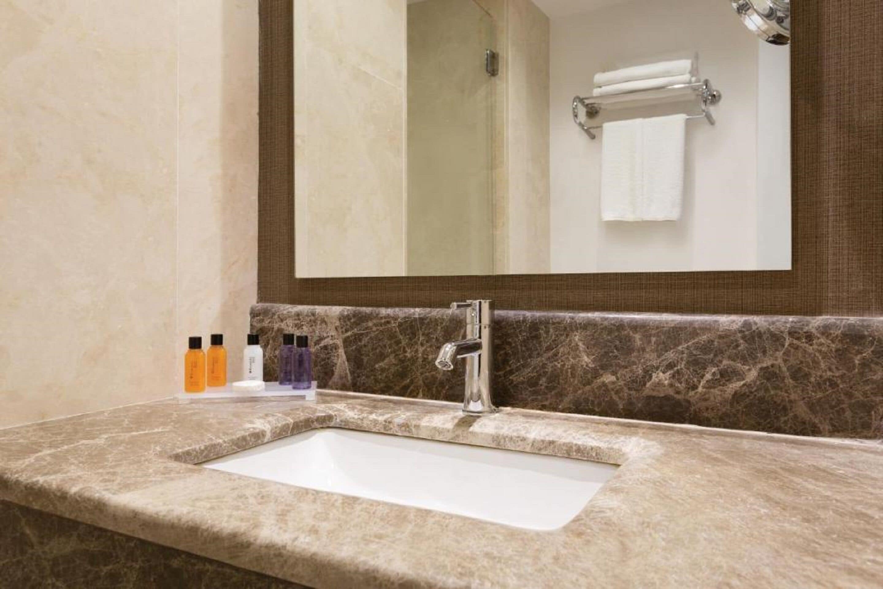 shower, free toiletries, hair dryer, slippers