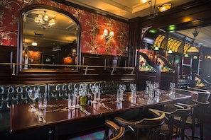 Pub