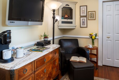 Abbington Green Bed Breakfast Inn - Image 31
