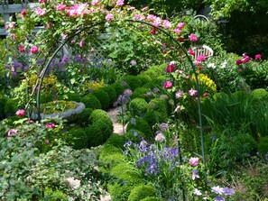 Garden - Abbington Green Bed & Breakfast Inn (Asheville)