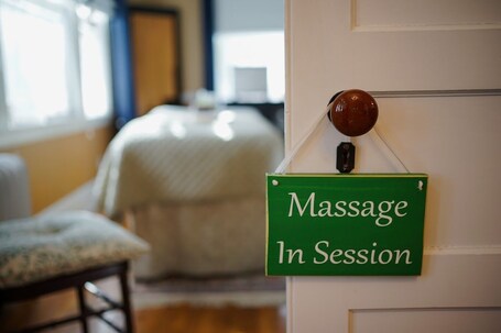 Abbington Green Bed Breakfast Inn - Image 107