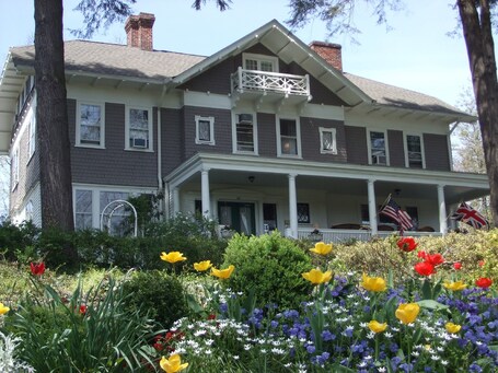 Abbington Green Bed Breakfast Inn - Image 85