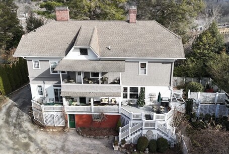 Abbington Green Bed Breakfast Inn - Image 41