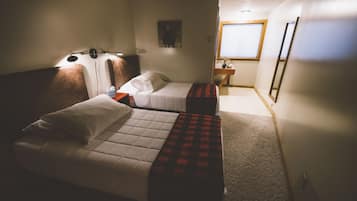 Standard Twin Room, 2 Single Beds, Private Bathroom | Laptop workspace, iron/ironing board, free cots/infant beds
