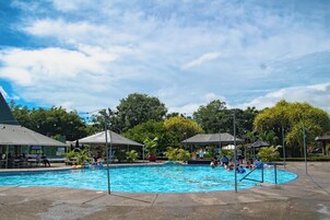 Outdoor pool, pool umbrellas