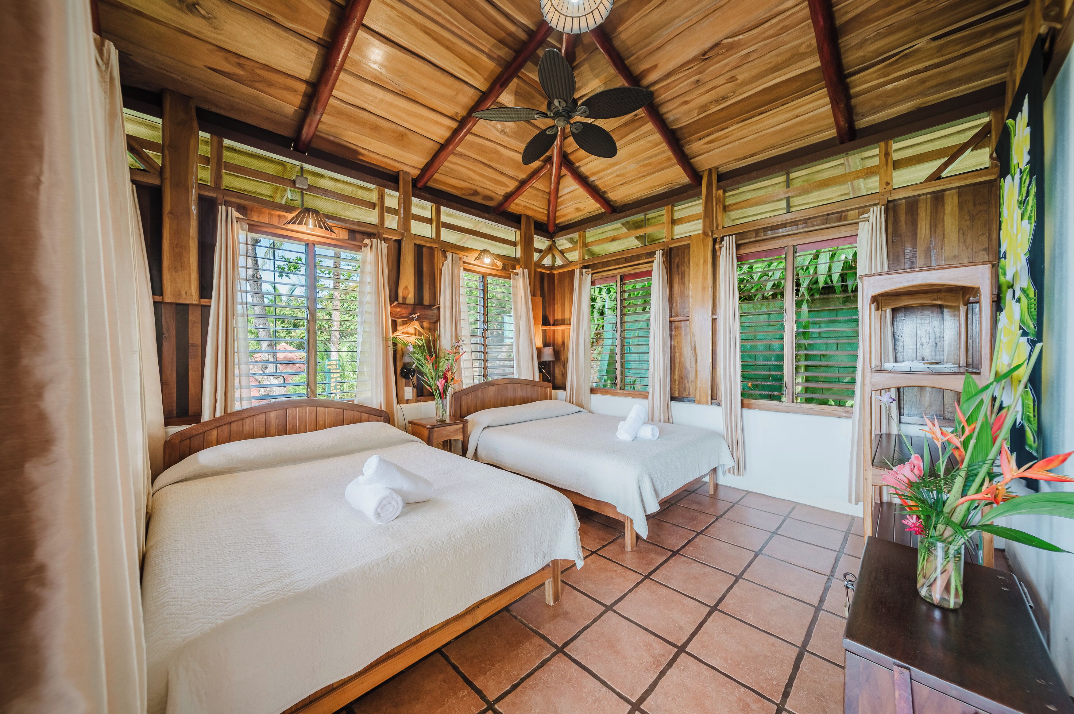 In-room safe, free WiFi, bed sheets