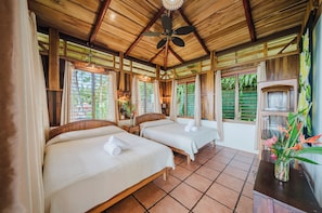 In-room safe, free WiFi, bed sheets