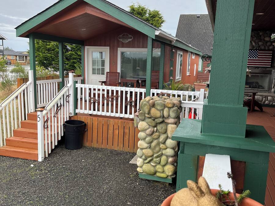 Deluxe Cabin | Terrace/patio